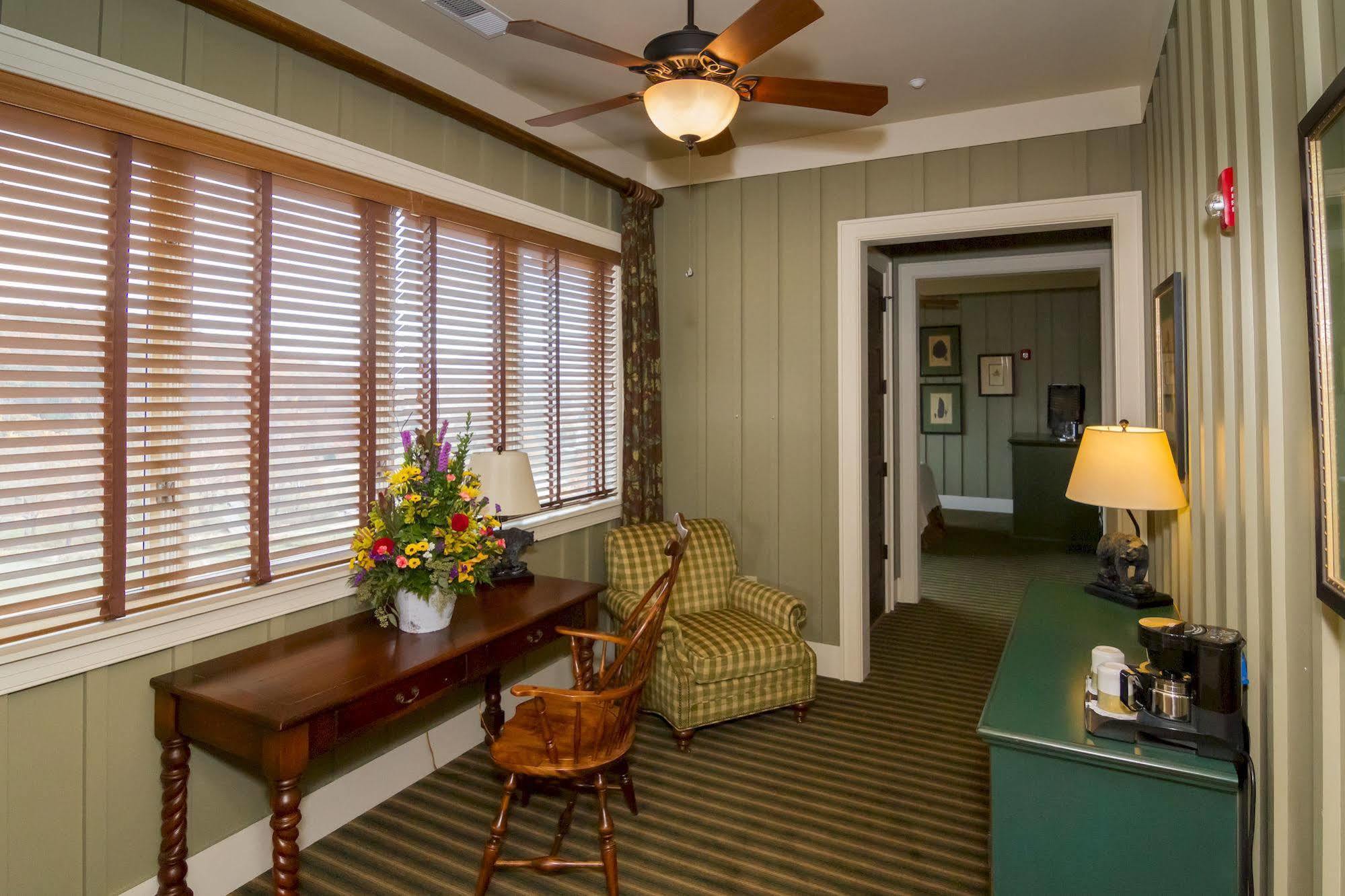 Bright'S Creek Lodge Columbus Esterno foto