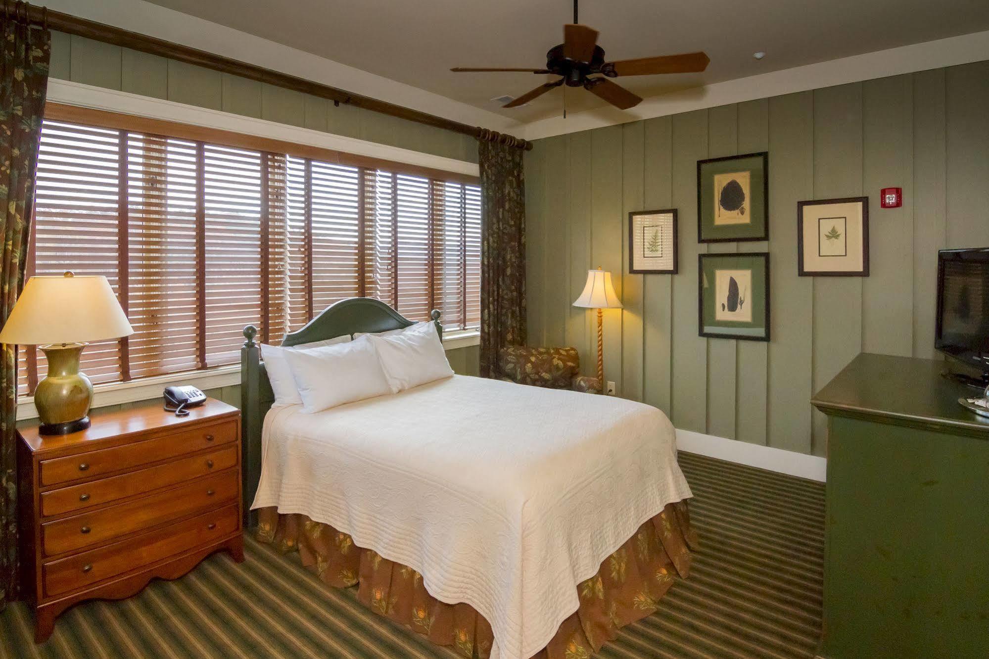 Bright'S Creek Lodge Columbus Esterno foto