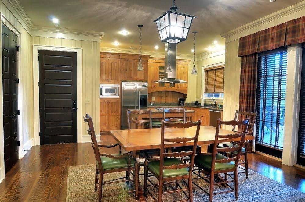 Bright'S Creek Lodge Columbus Esterno foto