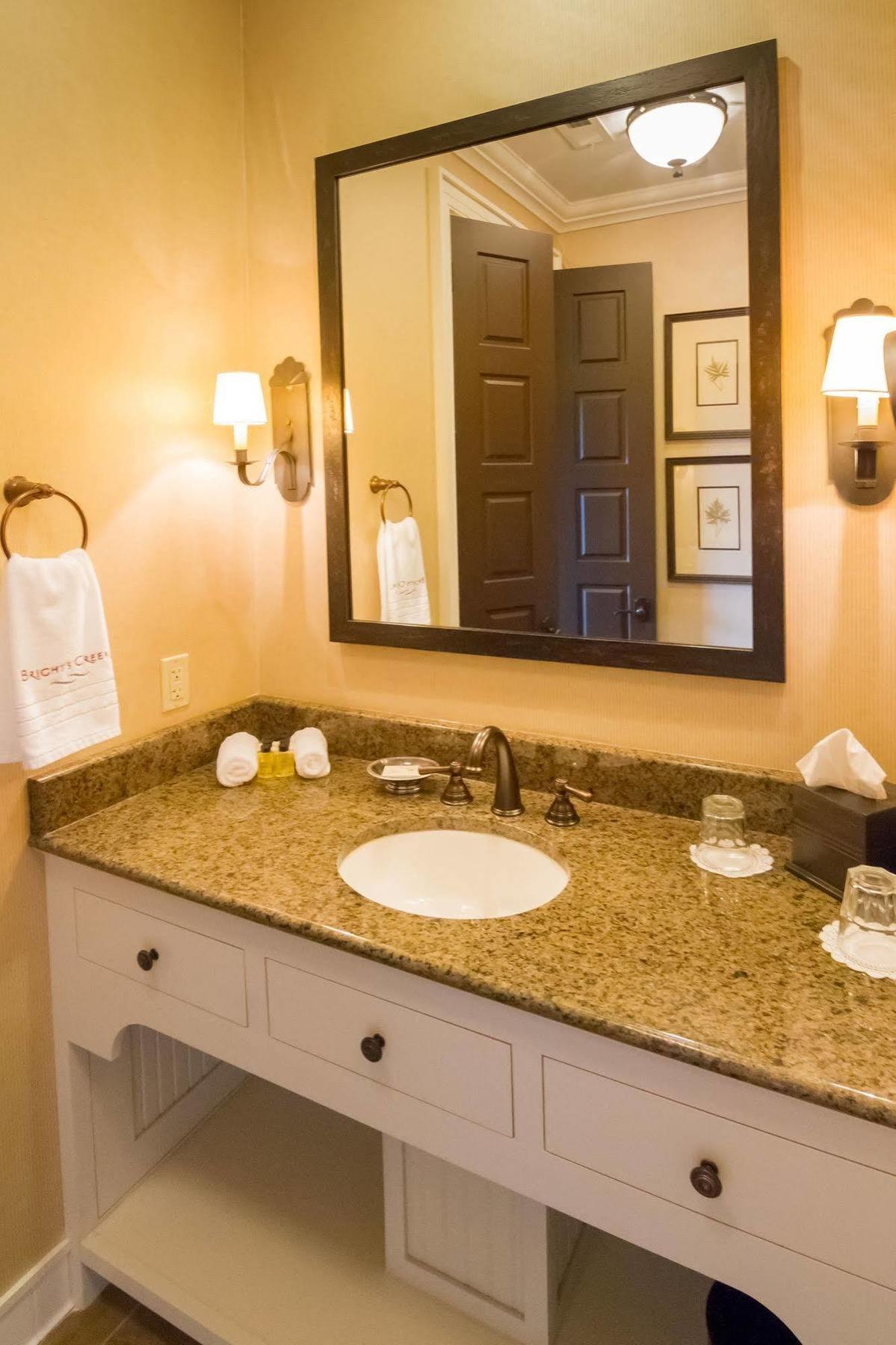 Bright'S Creek Lodge Columbus Esterno foto