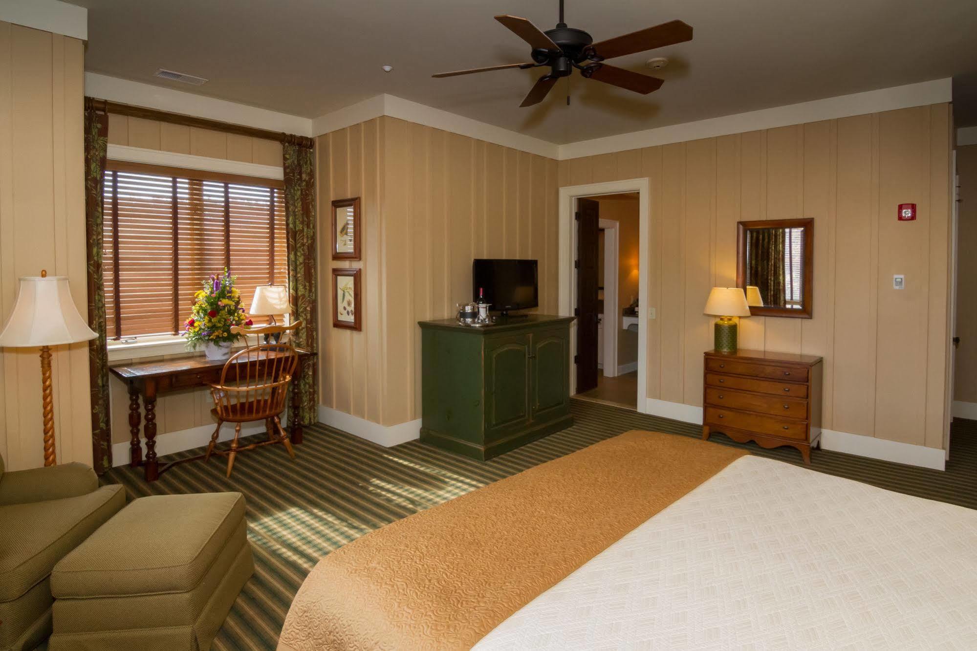 Bright'S Creek Lodge Columbus Esterno foto